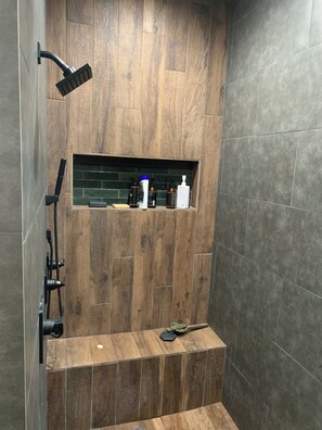 Shower, jetted tub, towels, soap