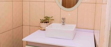 Håndklæder, Sæbe, Toiletpapir