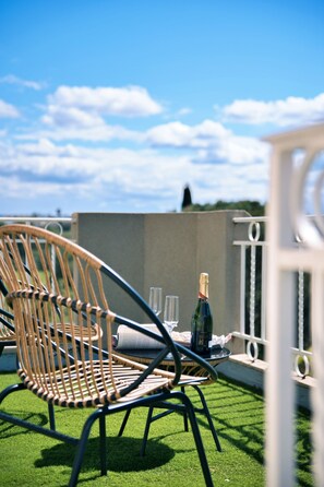 Royal Suite, Balcony, Park View | Terrace/patio