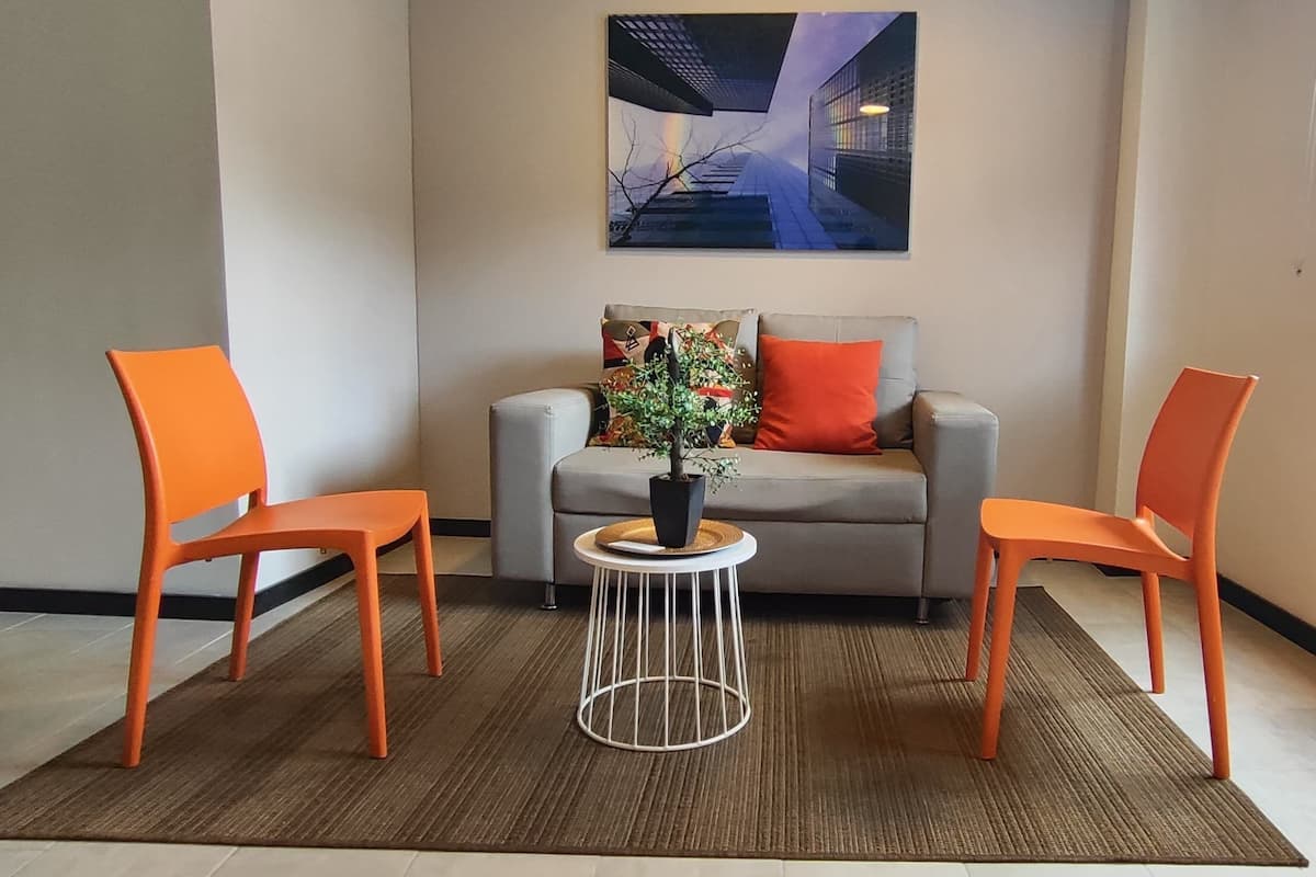 Leilighet, 2 soverom, kjøkken, anneks | Oppholdsområde