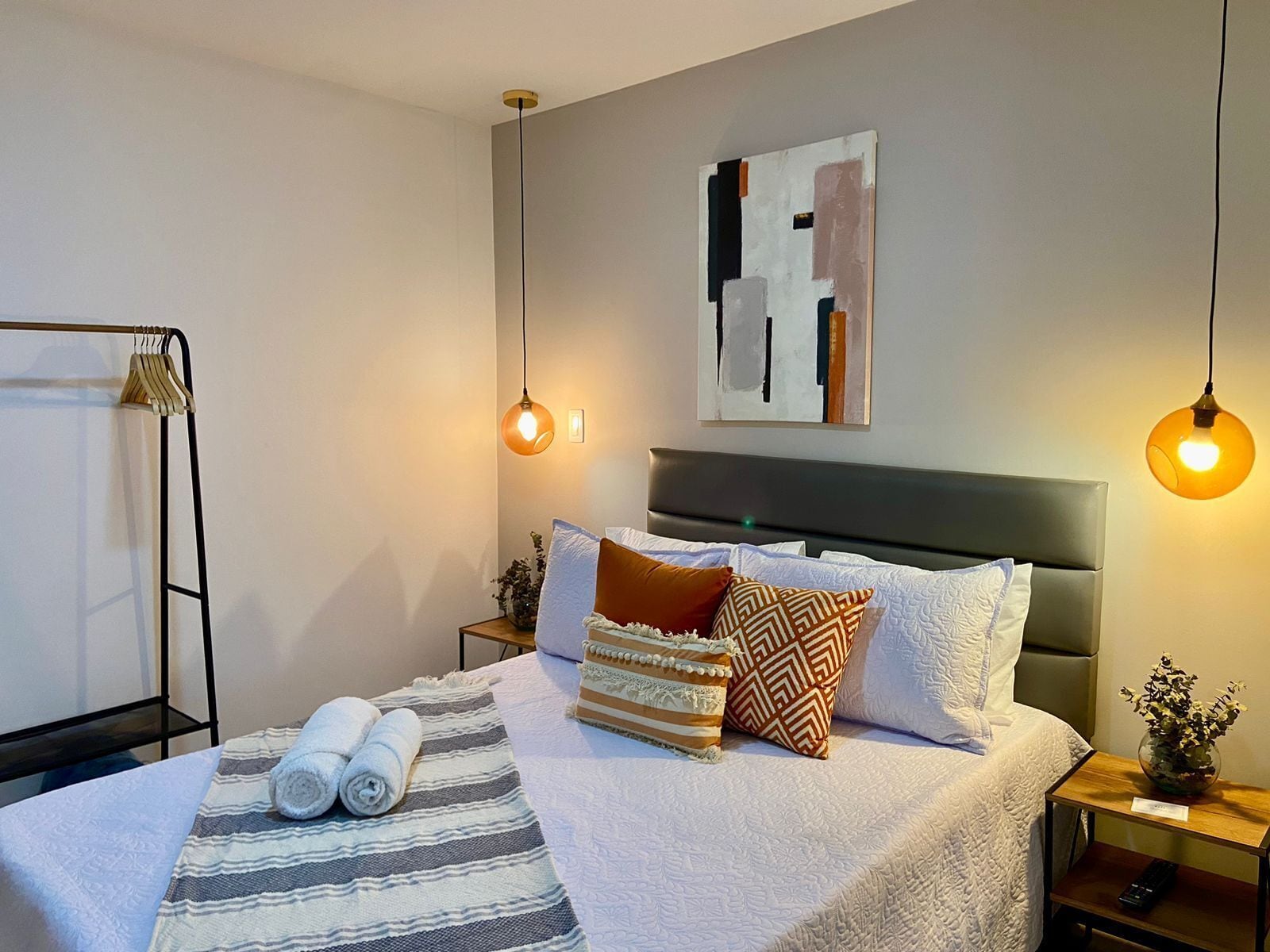 Studio – classic | Allergitestet sengetøy, dundyner, strykejern/-brett og wi-fi (inkludert)