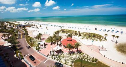 Welcome to the "Florida Dream Oasis" vacation paradise!