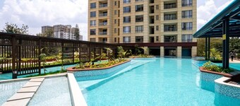 Modern Apartment with Pool,Gym in Nairobi{kilimani} few mins to CBD/Yaya centre