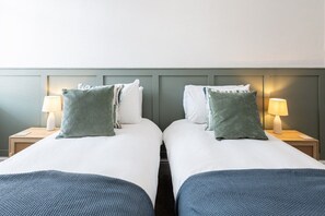 3 sovrum, strykjärn/strykbräda, gratis wi-fi och sängkläder