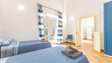 4 bedrooms, free WiFi, bed sheets