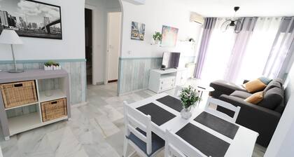 Rincon de Sierra Nevada. Apartment with 2 bedrooms, and swimming pool. Ideal for families