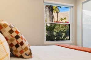 2 Schlafzimmer, Schreibtisch, Bügeleisen/Bügelbrett, kostenloses WLAN
