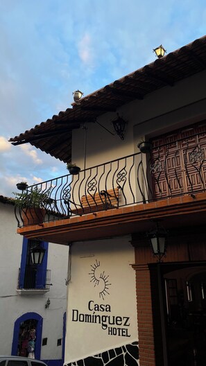 واجهة المنشأة