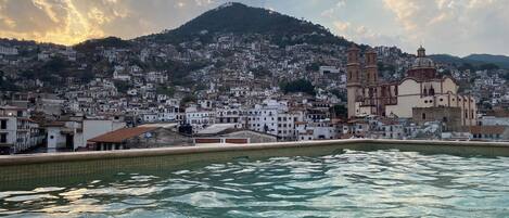 Alberca al aire libre