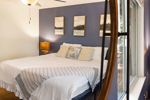 3 chambres, fer et planche à repasser, Wi-Fi, draps fournis