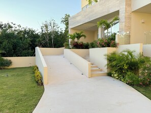 Property grounds - Azure Caribbean Green Spirit (Puerto Aventuras)