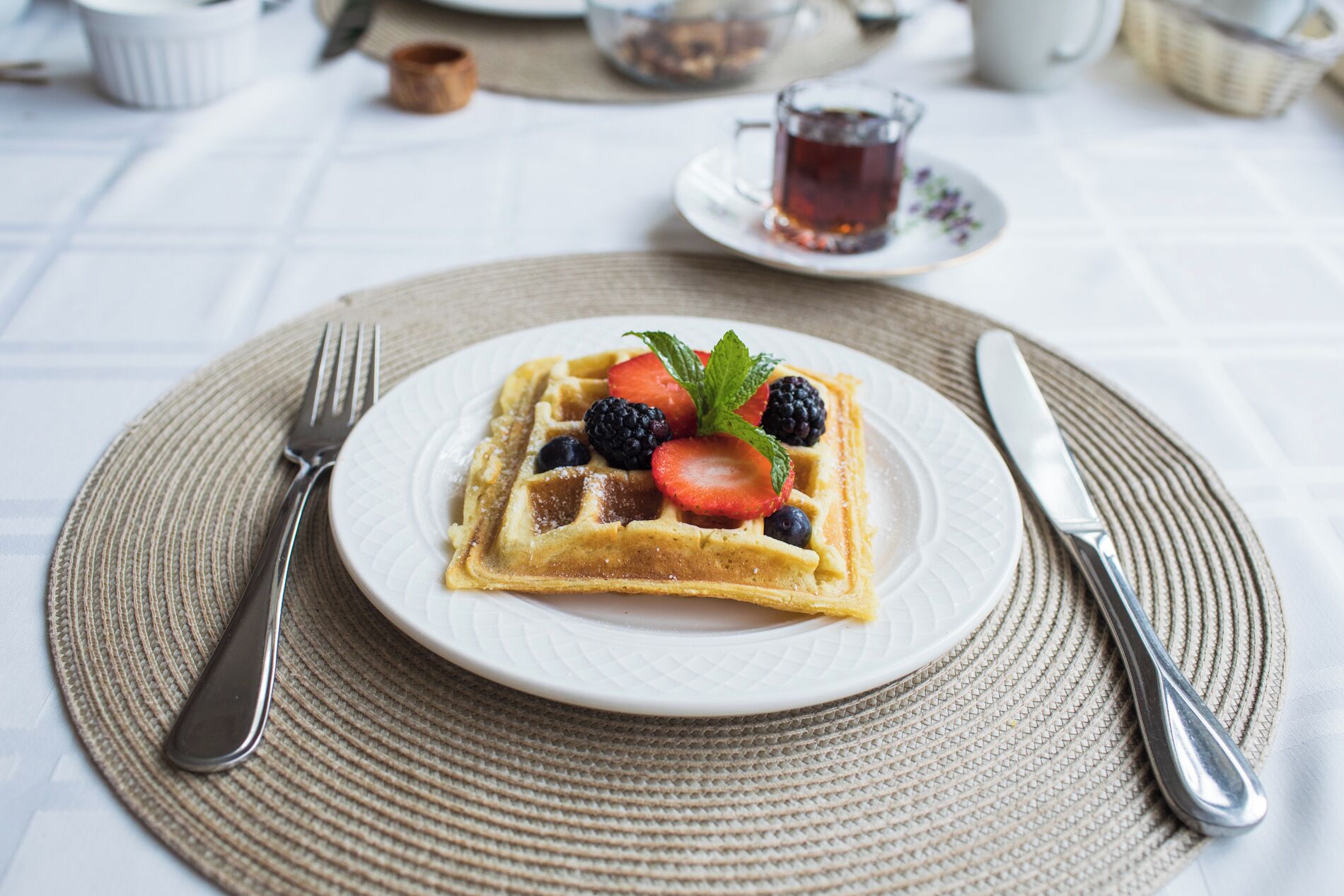 Free breakfast 