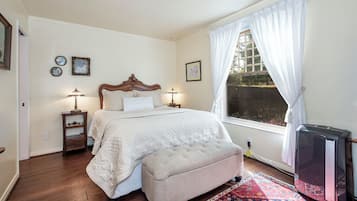 1 bedroom, iron/ironing board, free WiFi