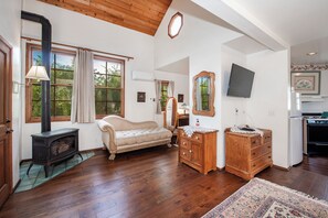 1 bedroom, free WiFi