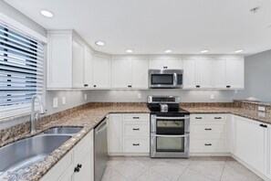 Condo, Multiple Beds, Balcony, Ocean View (MER50-7) | Private kitchen | Coffee/tea maker, electric kettle