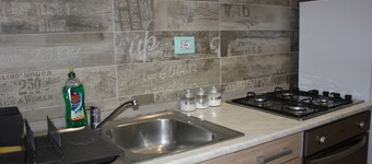 5 minutes' walk from Gaslini and Riviera di Levante