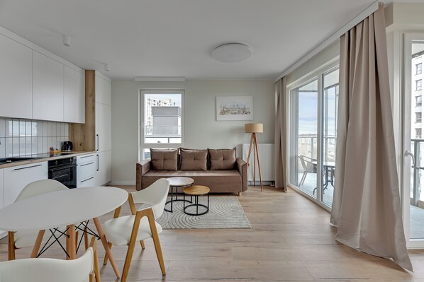 1 habitación, tabla de planchar con plancha y wifi gratis 