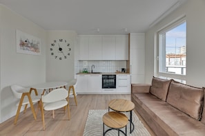 Comfort Apartment, Sea View | 1 bedroom, iron/ironing board, free WiFi - Horizon 88 - Sea View by Grand Apartment (Gdansk)