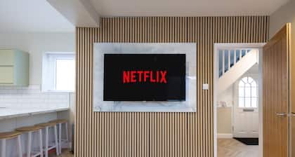 Bath Bliss Retreat - 7 Bedroom House