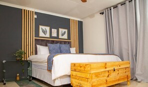 2 quartos, ferros/tábuas de passar roupa, Wi-Fi, roupa de cama