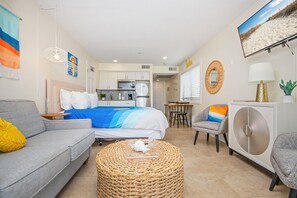 1 dormitori, planxa i posts de planxar, wifi i roba de llit 