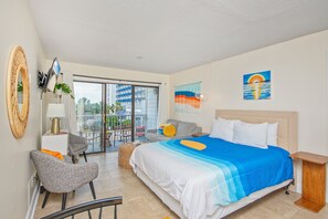 1 habitación, tabla de planchar con plancha, cuna de viaje y wifi 