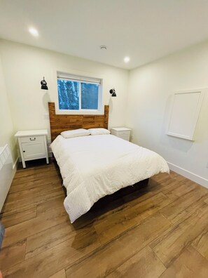 2 bedrooms, WiFi, bed sheets - Shediac Cape Vacation Retreat (Shediac Bridge)