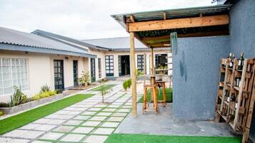 Restauration extérieure