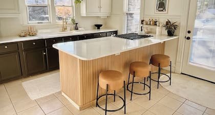 Modern Comfort in the Heart of Cherry Hill