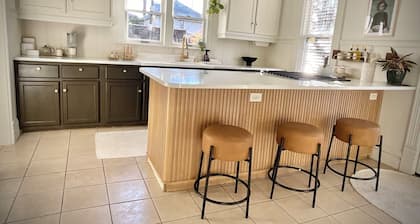 Modern Comfort in the Heart of Cherry Hill