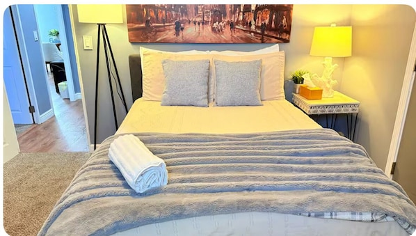 2 soverom, strykejern/-brett, wi-fi og sengetøy