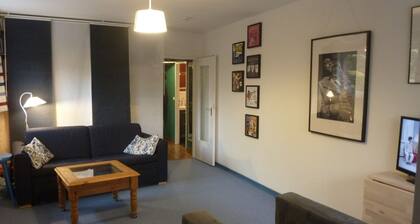 Center Volksdorf, only 350 to the train, very good location, quiet