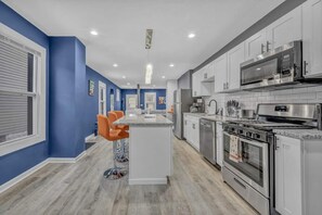 Private kitchen - This house is a 3 bedroom(s), 1.5 bathrooms, located in Cleveland, OH. (Cleveland)