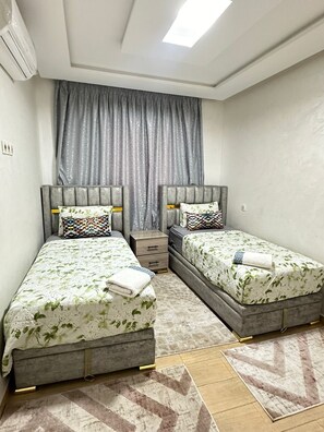 2 bedrooms, WiFi, bed sheets