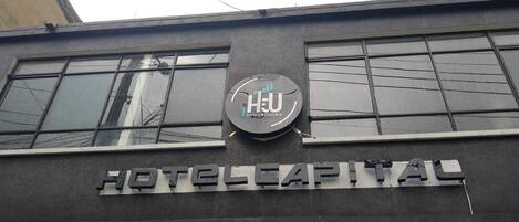 Fachada de la propiedad