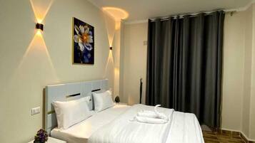 Laptop workspace, free WiFi