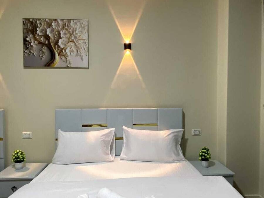 Habitación clásica doble | Espacio para trabajar con un portátil y wifi gratis