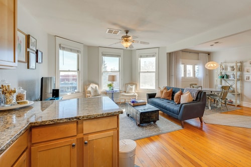 1 Mi to CU Boulder: Condo Near Pearl Street!