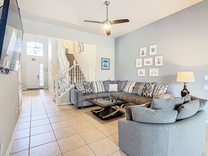 Smart TV, video games