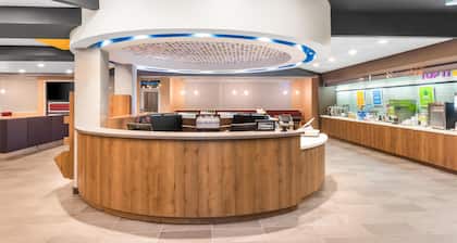 Tru By Hilton Pensacola I-10 North Davis Highway