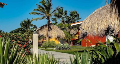 Charming Villa Deluxe with private pool in wonderful Willemstad