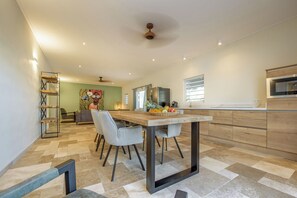 Dining - Charming Villa Deluxe with private pool in wonderful Willemstad (Willemstad)