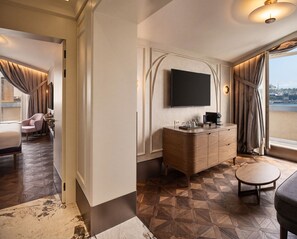 Signature Suite, 1 King Bed, Balcony | Premium bedding, minibar, soundproofing, iron/ironing board - Les Temps Istanbul Karakoy, Curio Collection By Hilton (Istanbul)