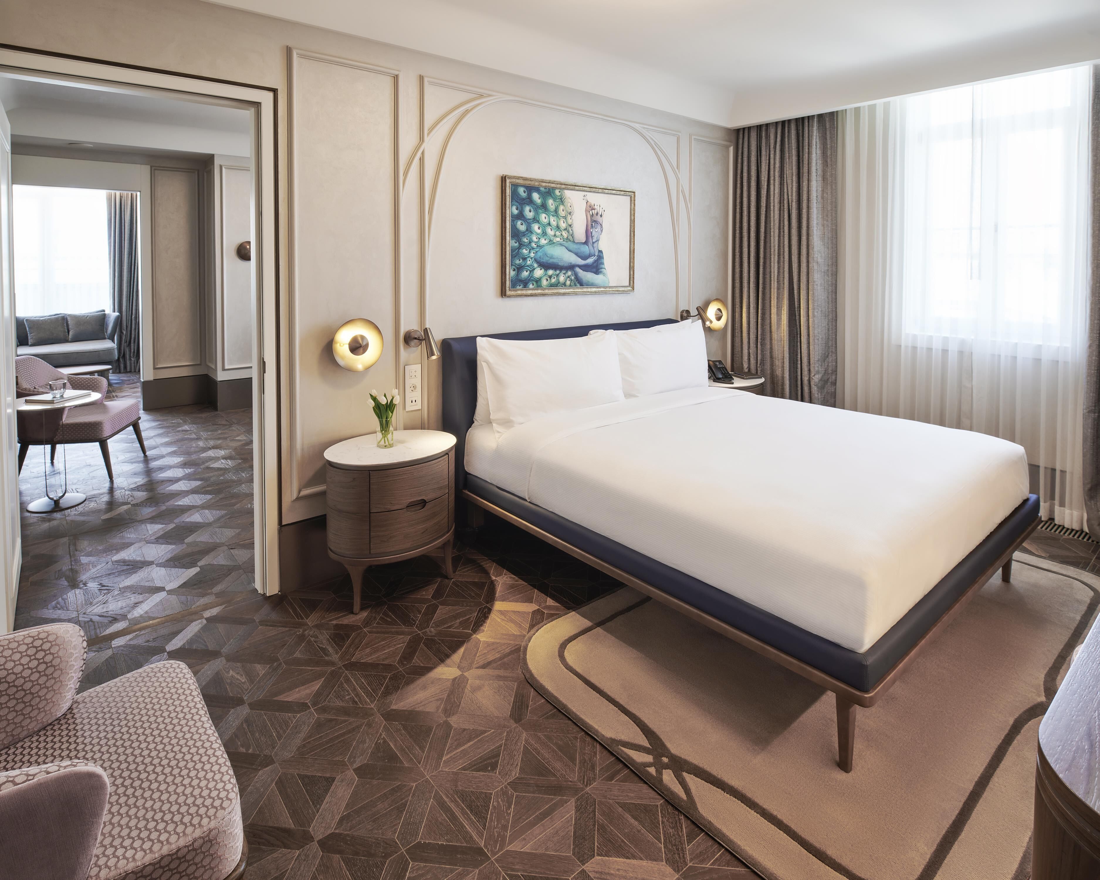 Superior Room, 1 King Bed (View) | Soundproofing, iron/ironing board