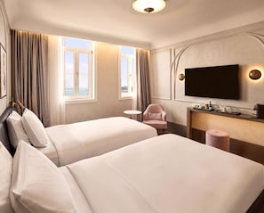 Quarto superior, 2 camas de solteiro (View) | Roupas de cama premium, frigobar, quartos à prova de som