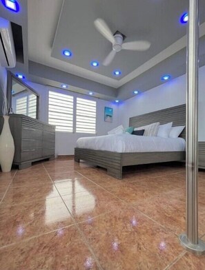 2 Schlafzimmer, Bügeleisen/Bügelbrett, kostenloses WLAN, Bettwäsche