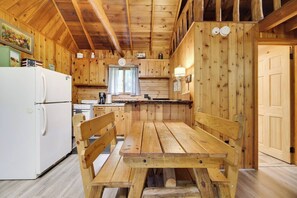 Dining - Cozy Lake Cabin #4 w/boatdock (Palmyra Township)