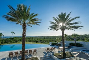 Maison, plusieurs lits (Mimi's Pearl) | Piscine