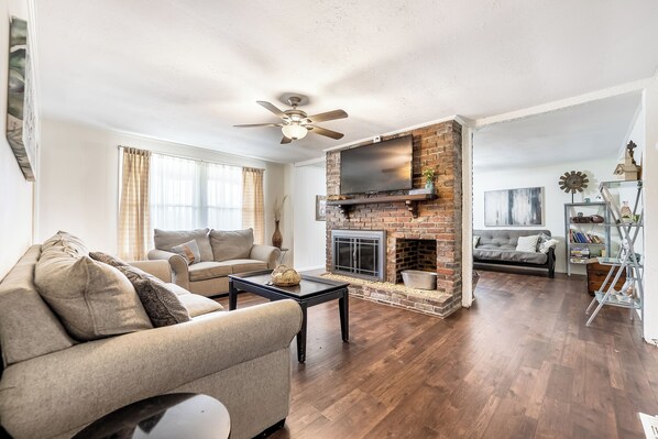 Offices - 3-bedroom house on a delightful single street neighborhood in Mt. Juliet, TN (Mt. Juliet)