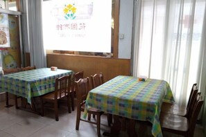 Restaurant - Garden Hotel (Sankong Scenic Spot) (Qufu)